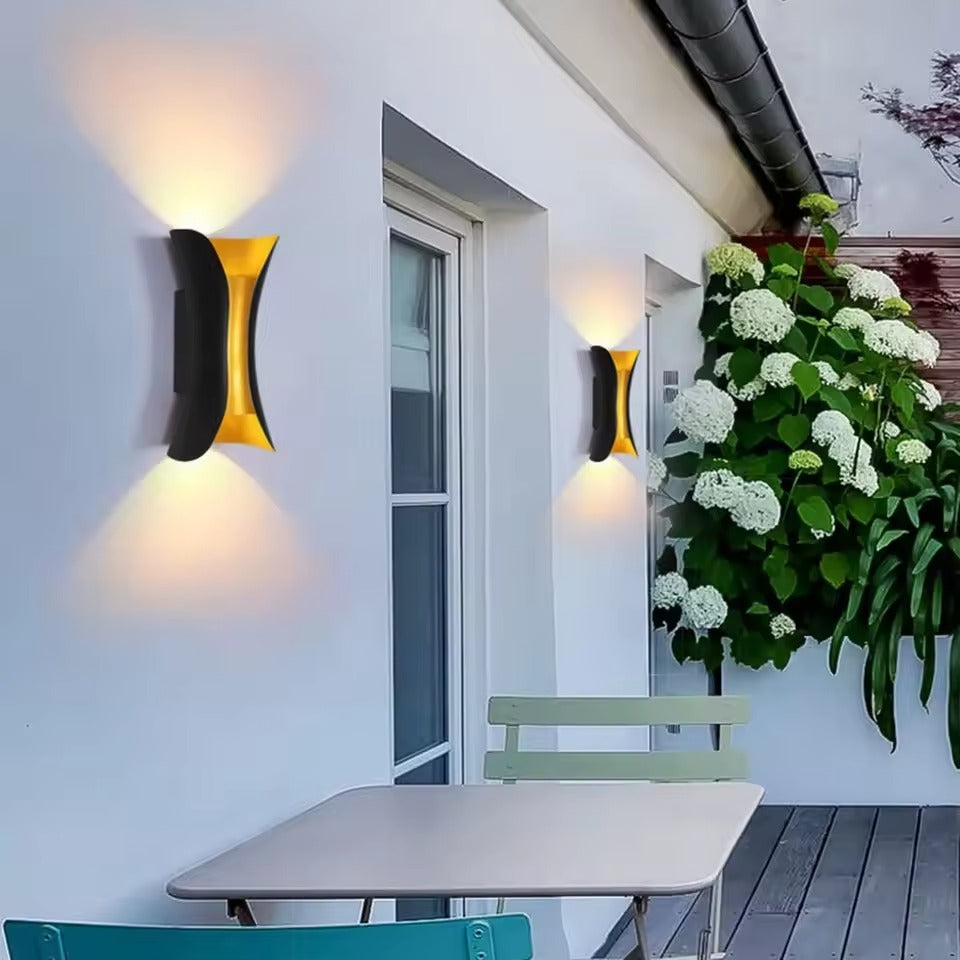 Einfache Moderne LED Außenleuchte