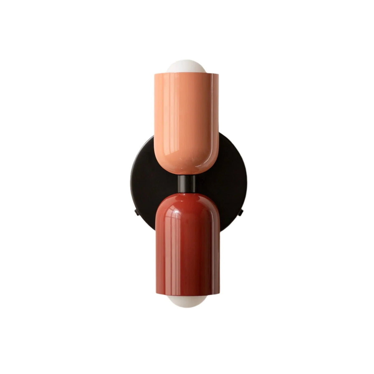 Japandi Wandleuchte mit mattem Finish Zylinderform Lifestyle