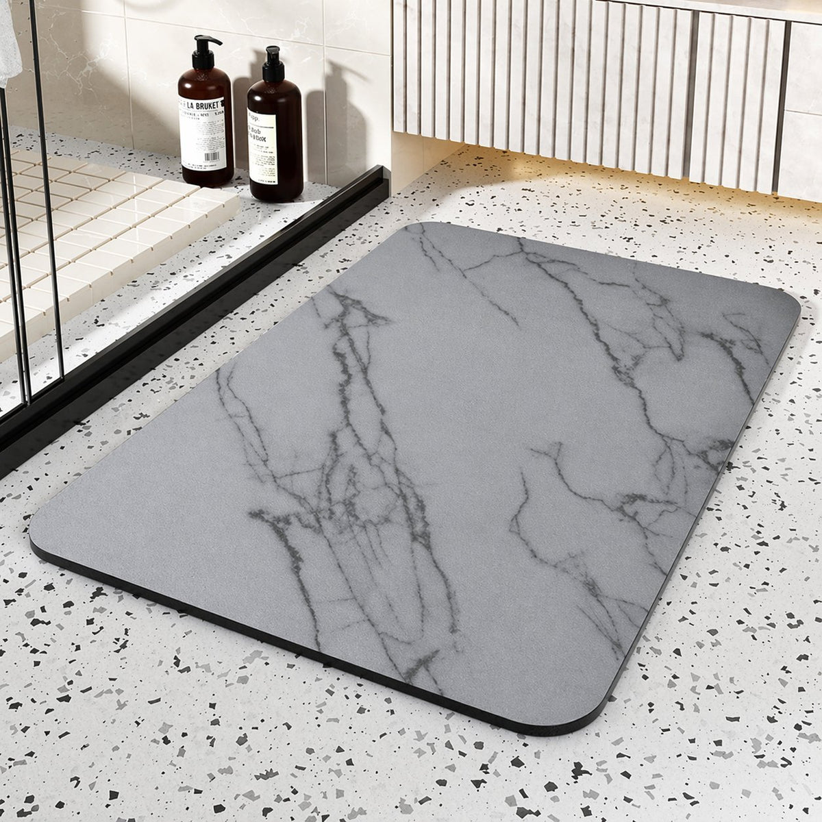 Kieselgur Badematte Schnelltrocknend Rutschfest im Marmor Design Close Up