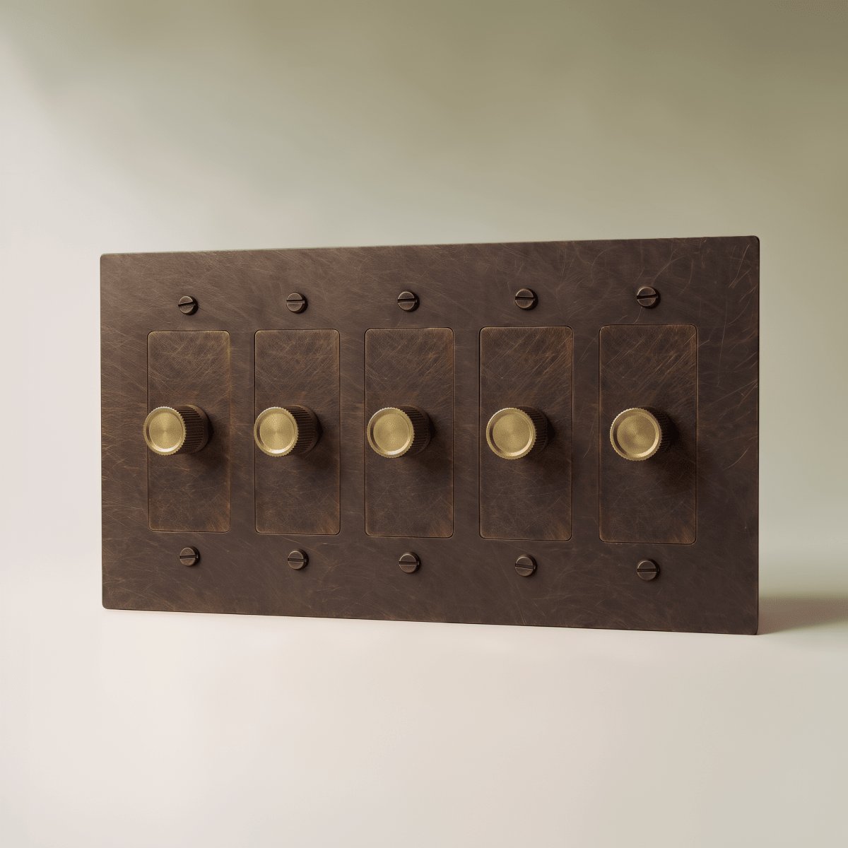 Massiver Messing 3-Wege-Drehdimmer 1-fach bis 5-fach Alternate
