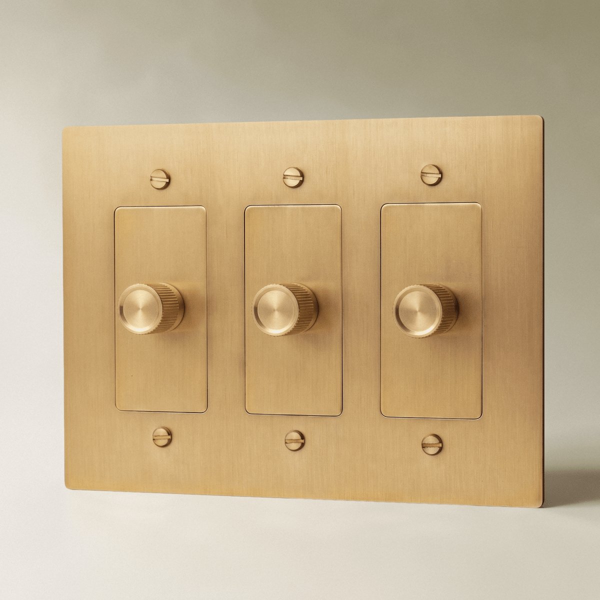 Massiver Messing 3-Wege-Drehdimmer 1-fach bis 5-fach Detail