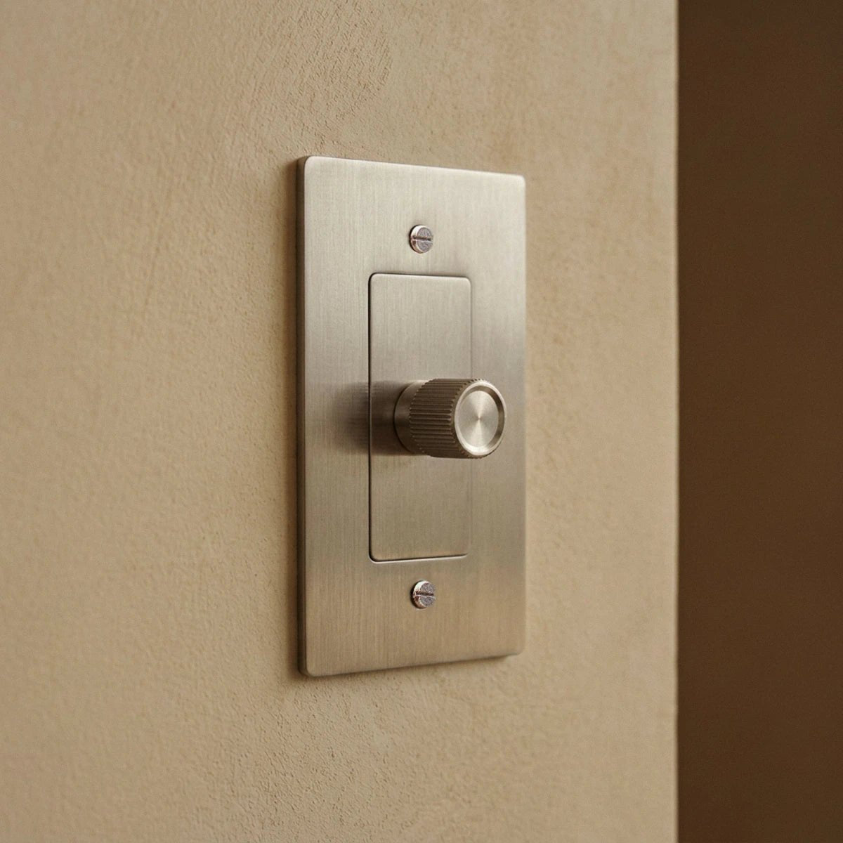Massiver Messing 3-Wege-Drehdimmer 1-fach bis 5-fach View 50