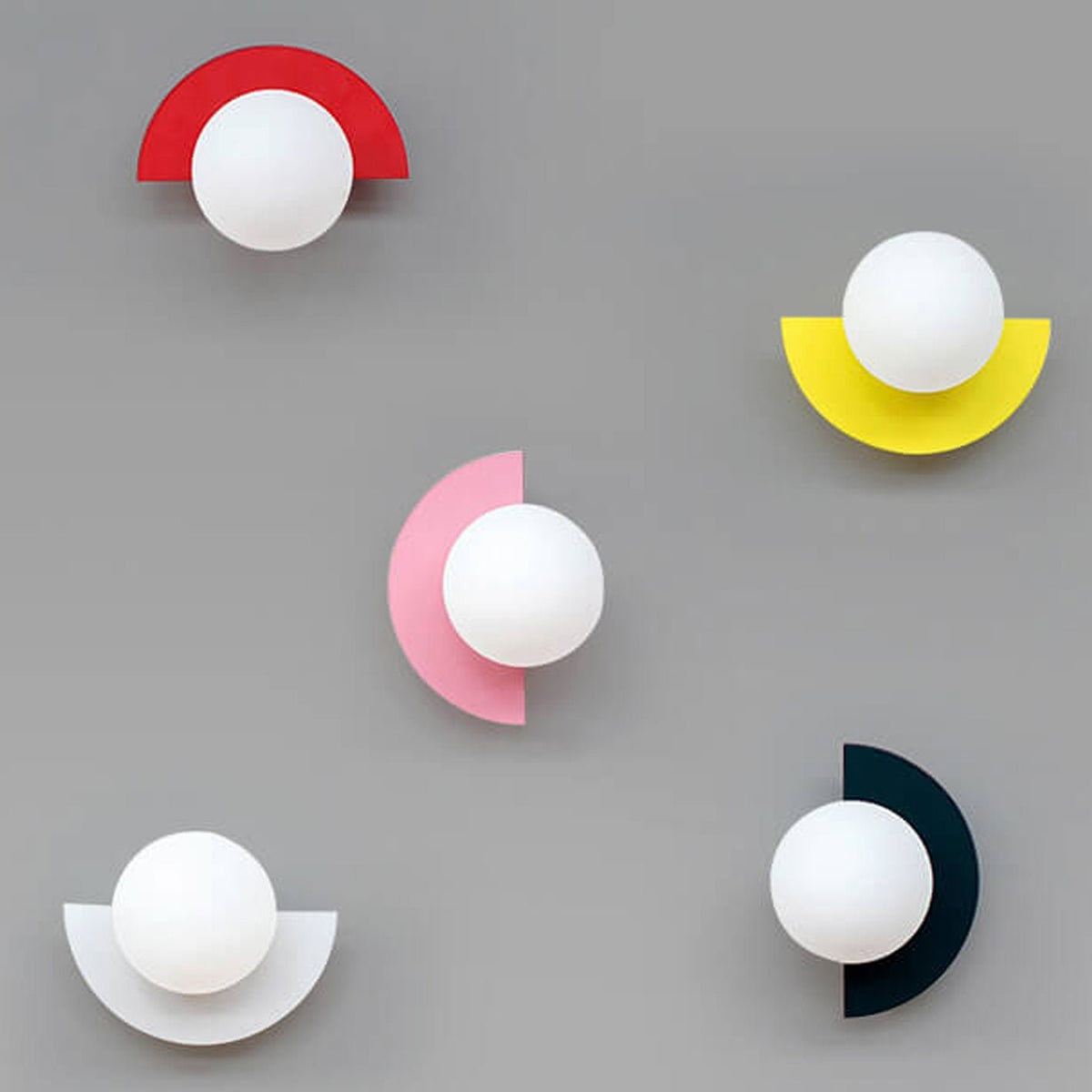 Minimalistische Glas Wandleuchte in Kugelform View 11