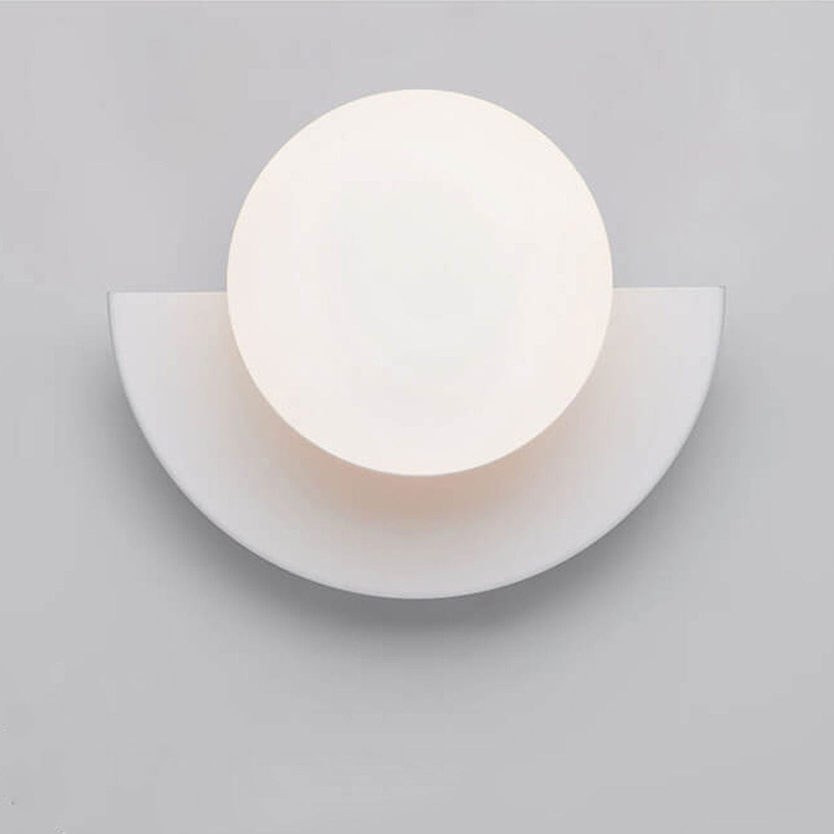 Minimalistische Glas Wandleuchte in Kugelform View 16