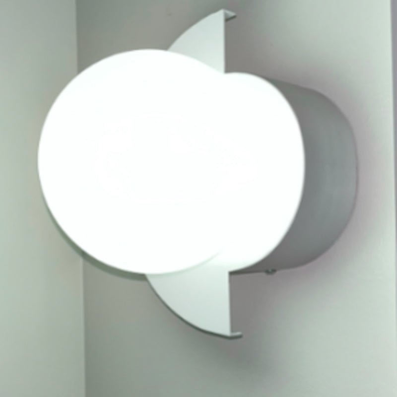 Minimalistische Glas Wandleuchte in Kugelform View 17