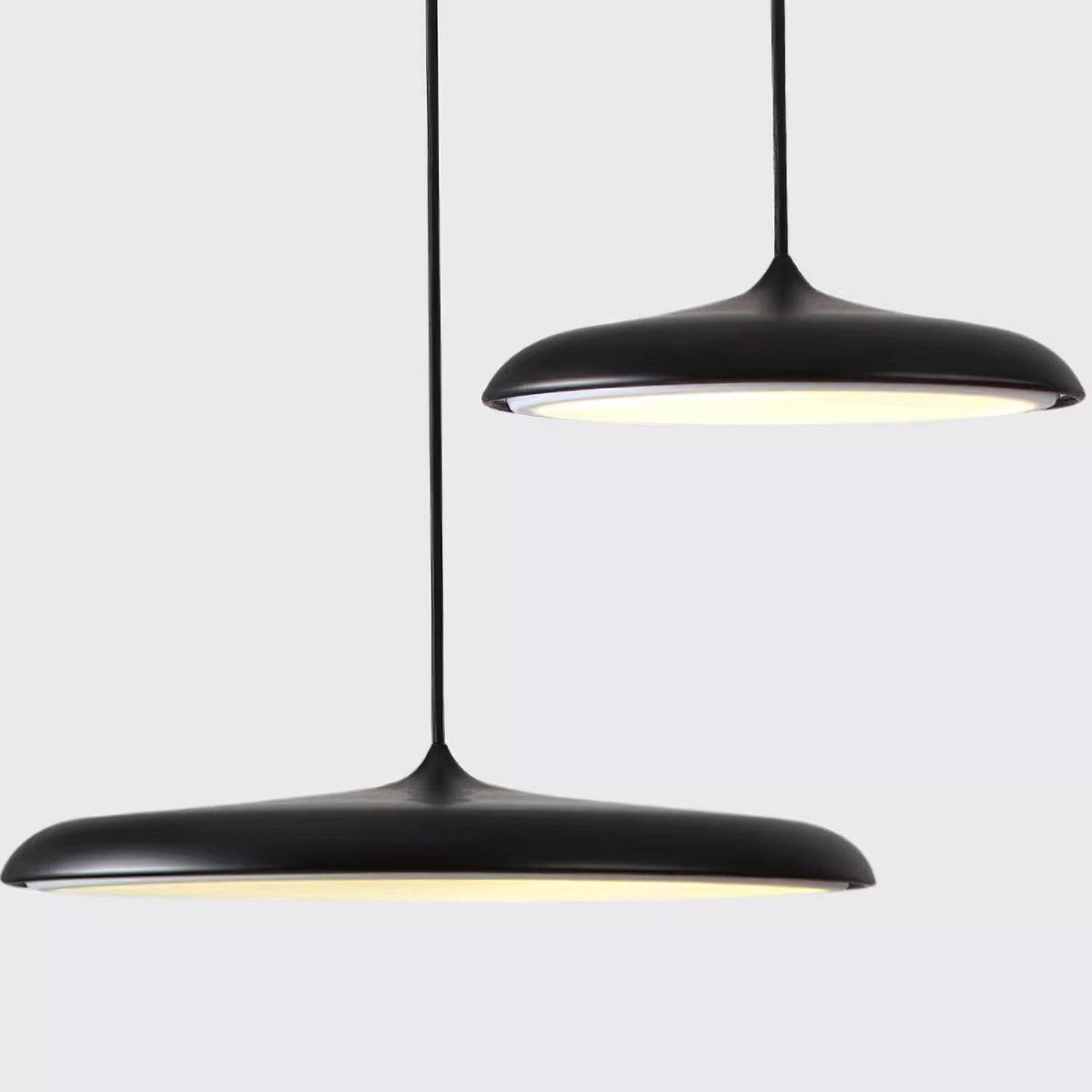 Minimalistische Hängeleuchte im Macaron Stil Scheibenförmig View 23