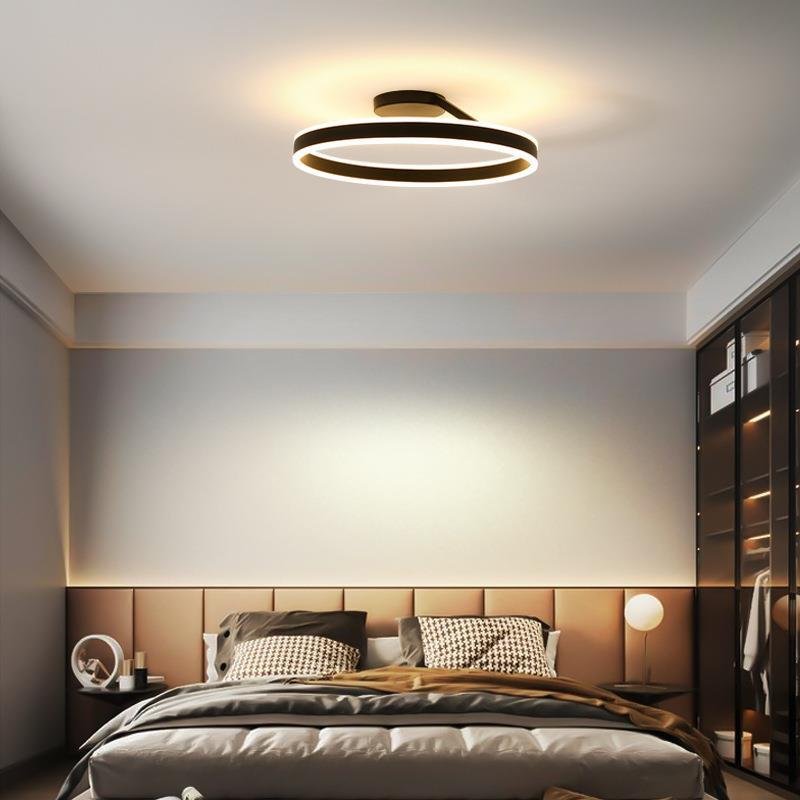 Minimalistische LED Deckenleuchte mit Einzelring Side