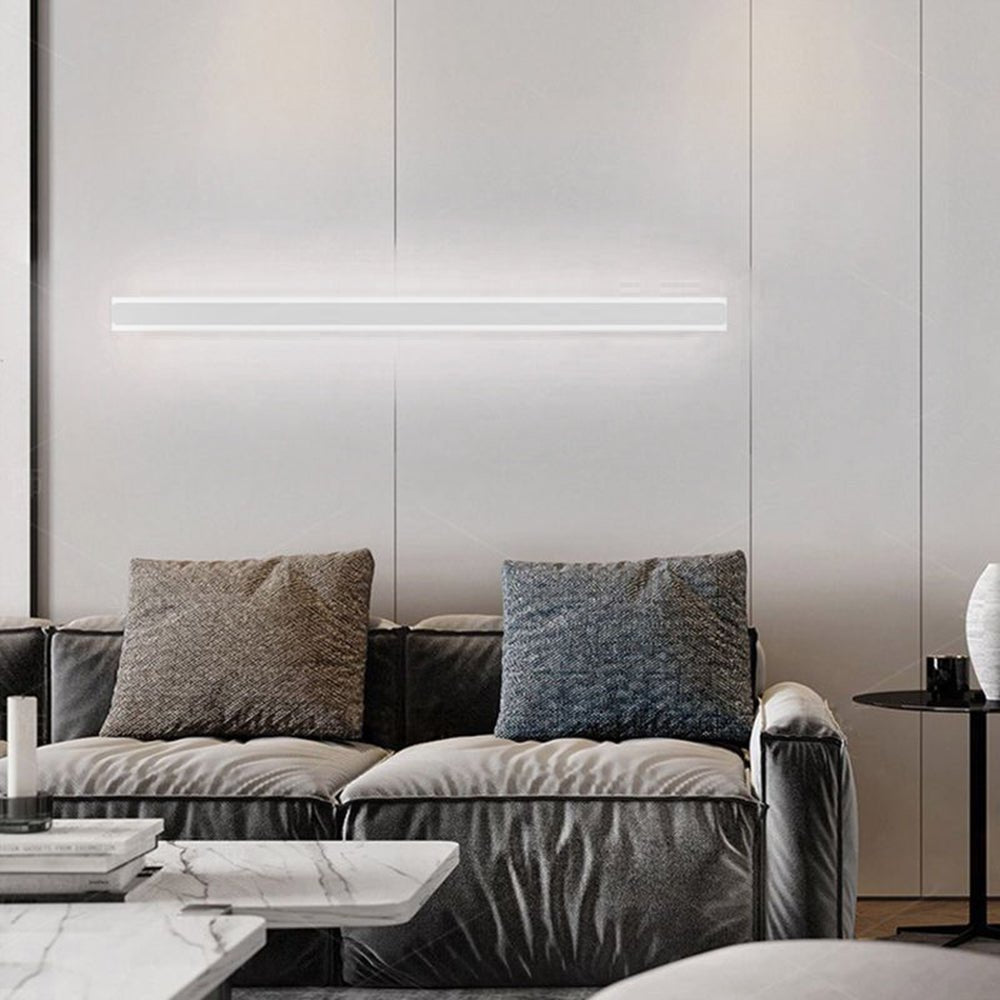 Minimalistische LED Wandleuchte aus Acryl Linear Alternate