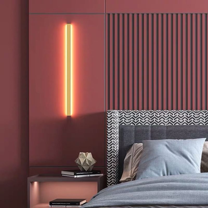 Minimalistische LED Wandleuchte aus Acryl Linear Back