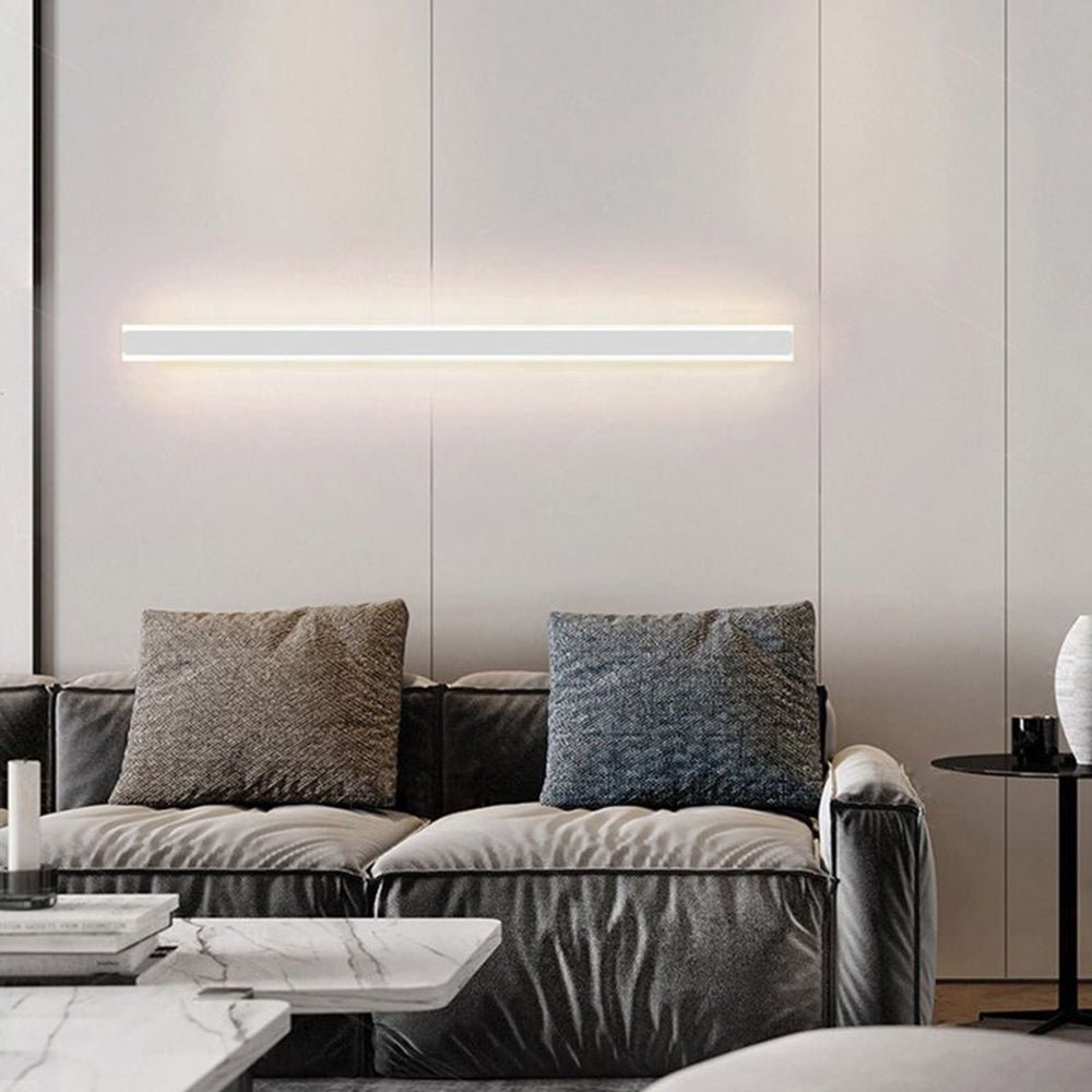 Minimalistische LED Wandleuchte aus Acryl Linear View 14