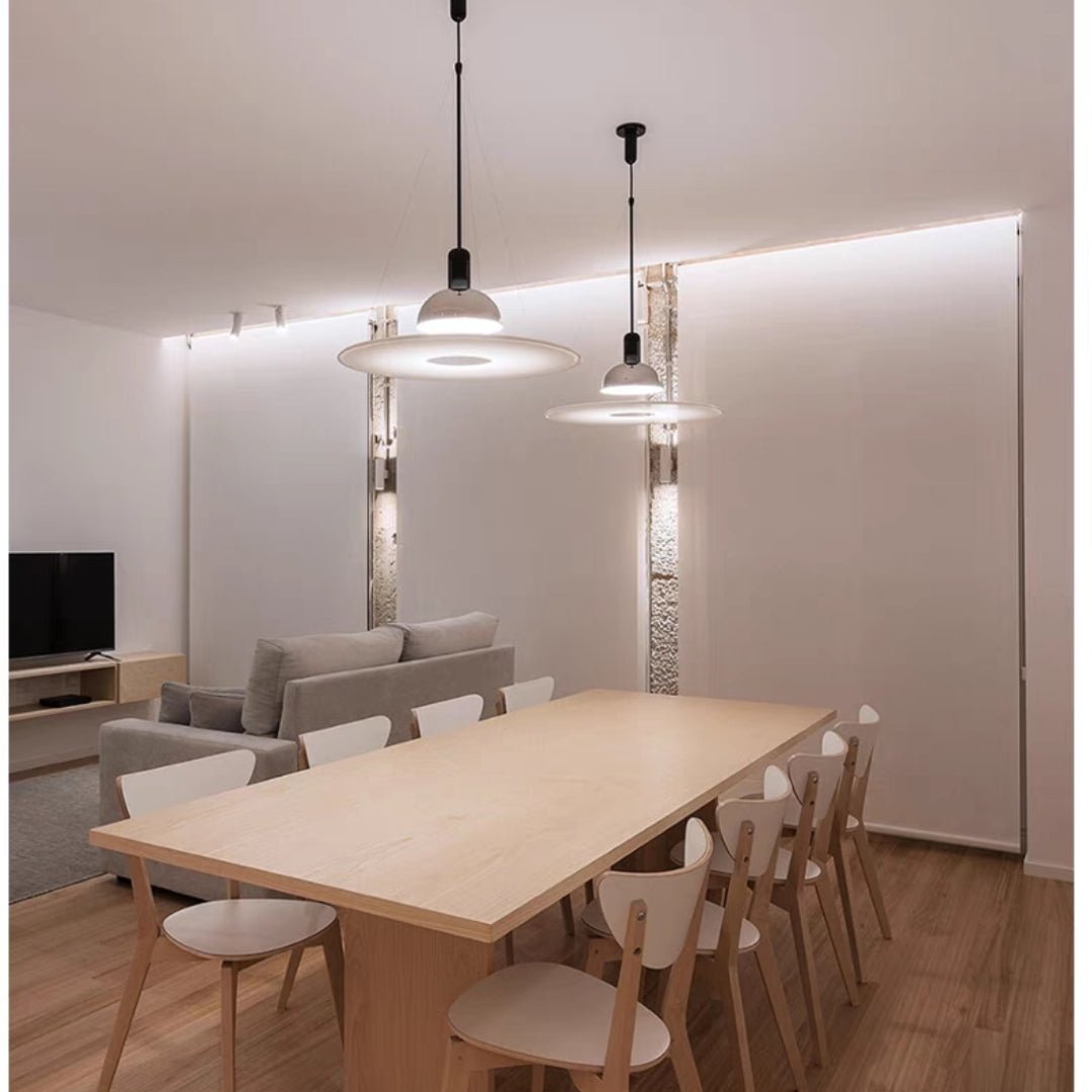 Minimalistische Metall LED Hängeleuchte mit Glockenschirm View 16
