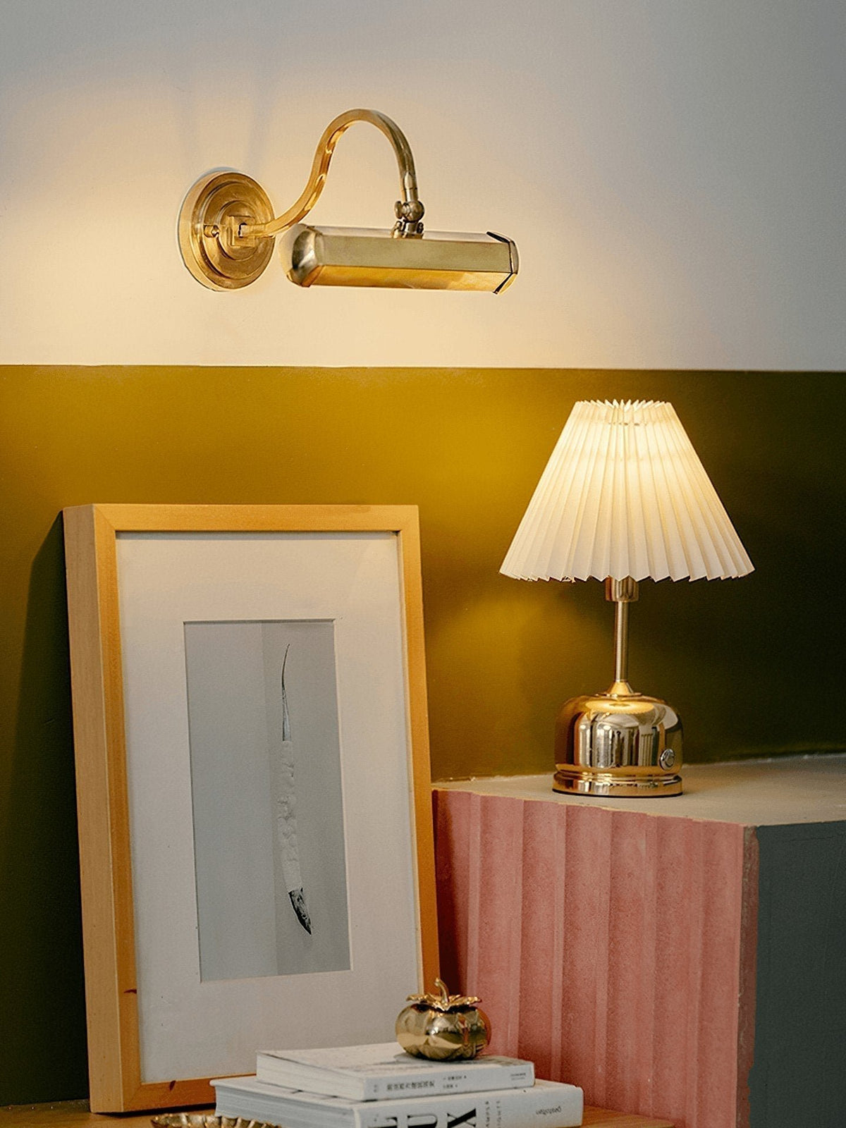 Minimalistische Metall Wandleuchte mit Schwanenhals G9 View 24