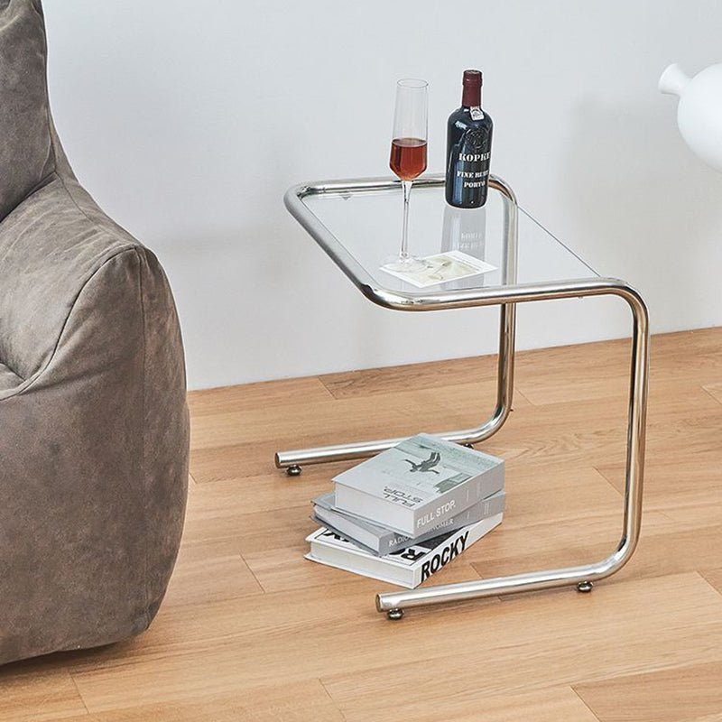 Minimalistischer Glas Beistelltisch aus Metall Rechteckig Lifestyle