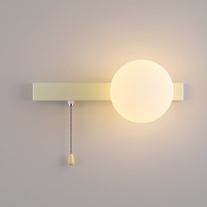 Moderne Glas Wandleuchte mit Kugel aus Eisen View 26
