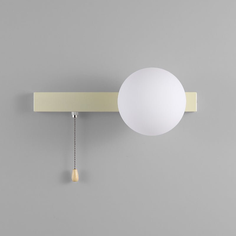 Moderne Glas Wandleuchte mit Kugel aus Eisen View 27