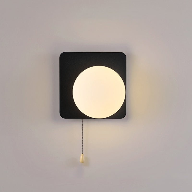 Moderne Glas Wandleuchte mit Kugel aus Eisen View 38