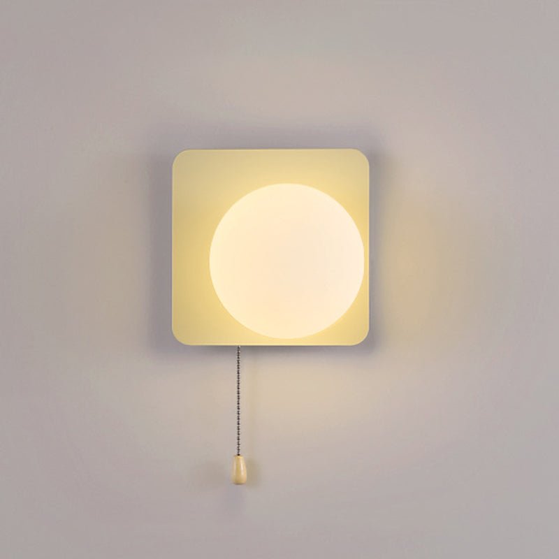 Moderne Glas Wandleuchte mit Kugel aus Eisen View 42