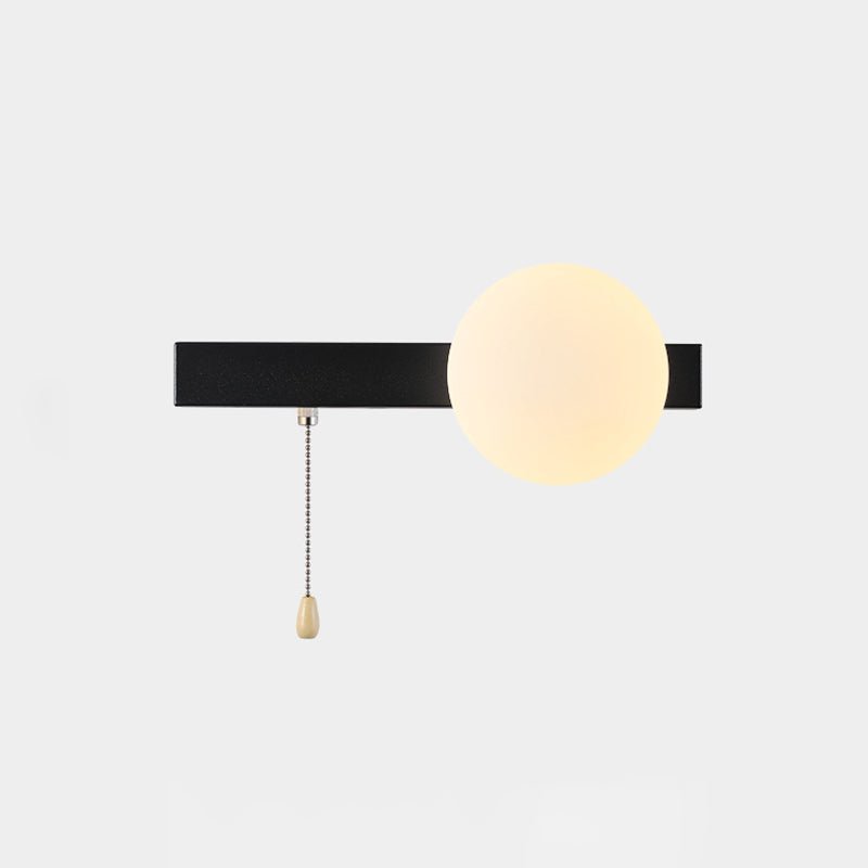 Moderne Glas Wandleuchte mit Kugel aus Eisen View 45