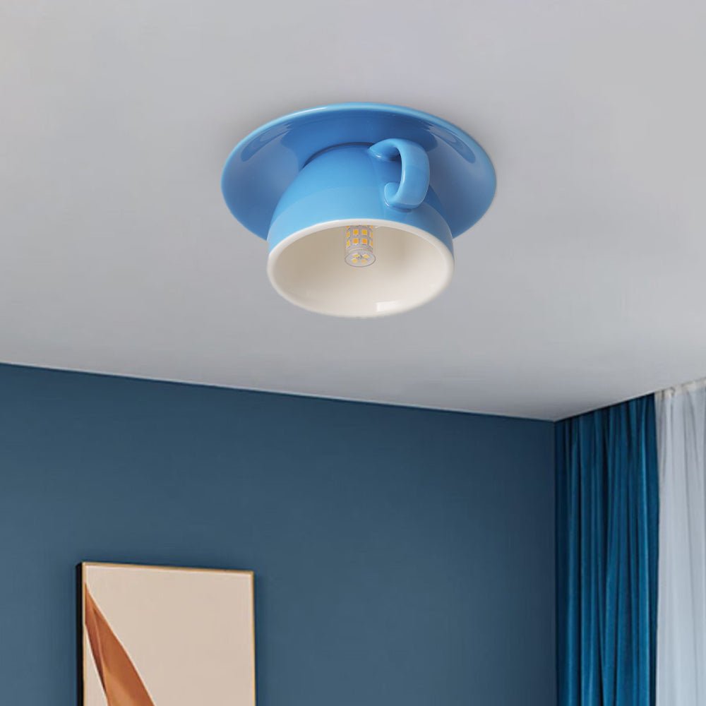 Moderne Keramik Deckenleuchte mit Teetassen Form Lifestyle