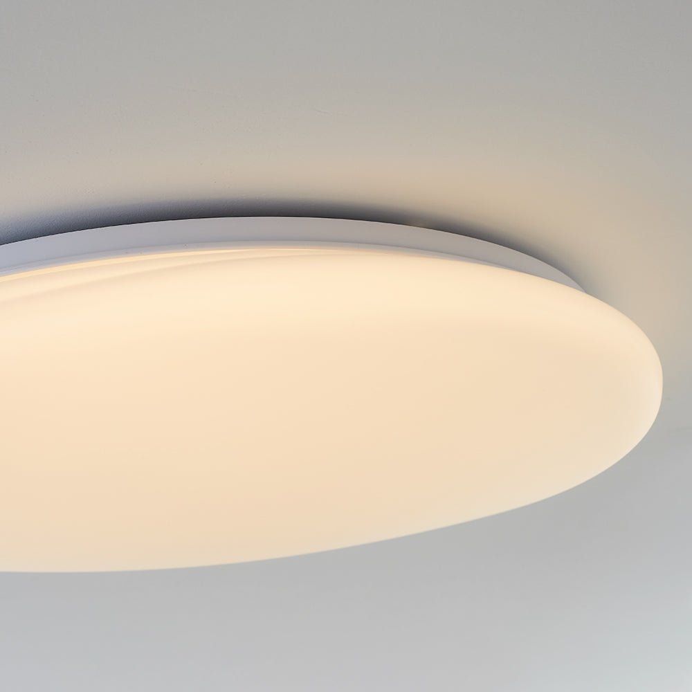 Moderne LED Deckenleuchte in Kieselform View 15