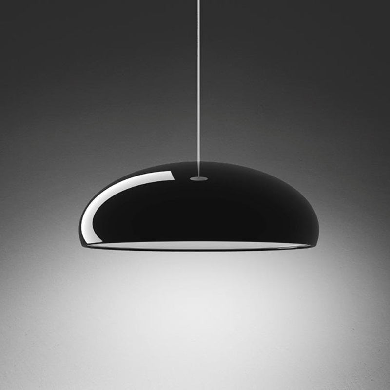 Moderne LED Hängeleuchte mit Schirm in UFO Form Lifestyle