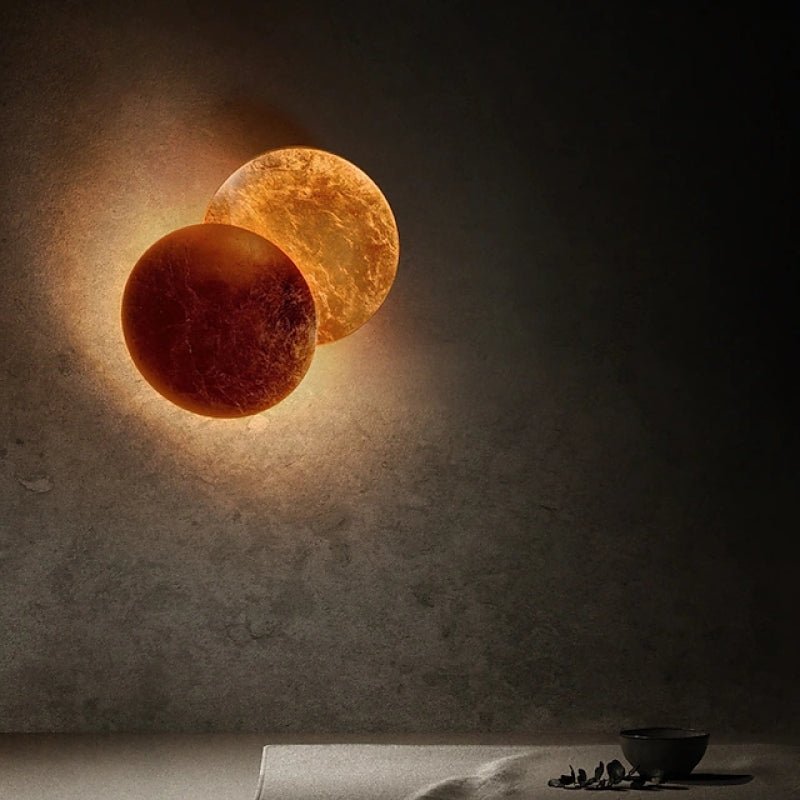 Moderne LED Wandleuchte in Mond Form Metall Side