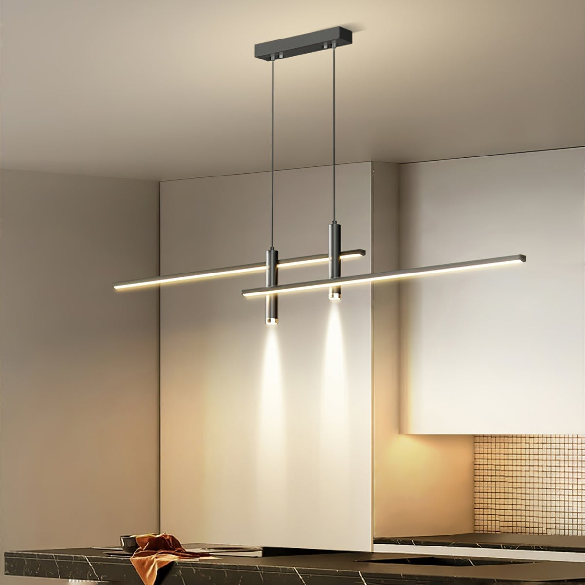 Moderne Metall LED Hängeleuchte Linear mit Spots View 25
