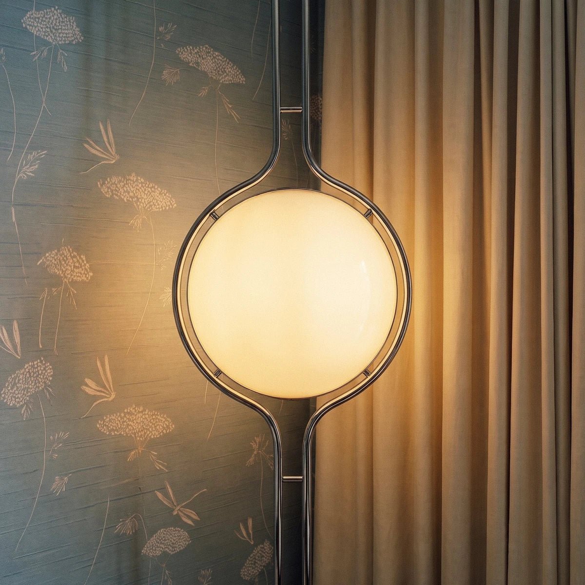 Moderne Metall Stehlampe Boden-Decke mit Kugelschirm View 14